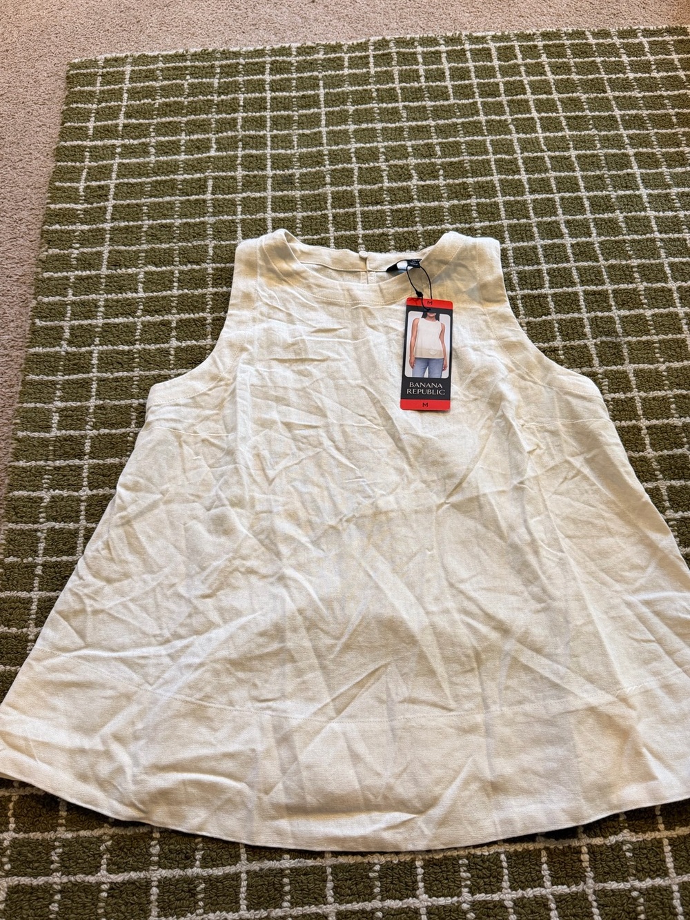 Banana Republic Cream Sleeveless Linen Tank